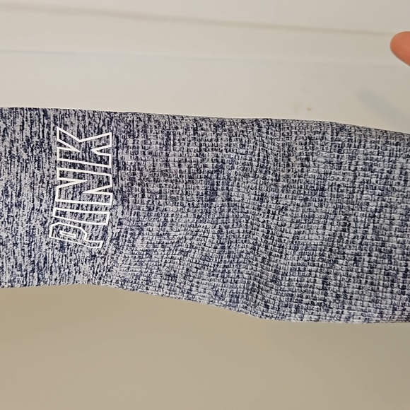 PINK seamless ombre crop workout long sleeve - Picture 4 of 5